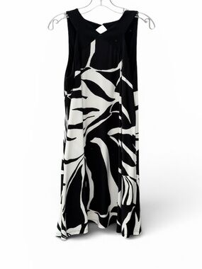 Ralph Lauren Black & White Abstract Print Maxi Shift Dress w/Cross Back Detail-